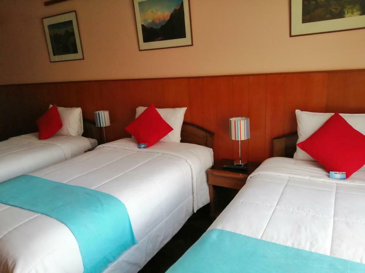 Huaytusive Inn Hotel Puno Buitenkant foto